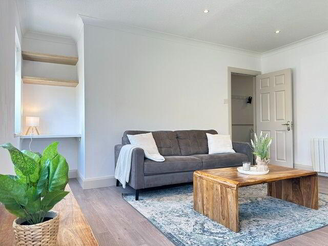 Apartment 98 Turvey Woods 3 of 25