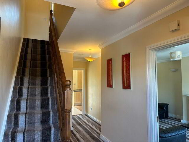 23 Benson Crescent 3 of 19