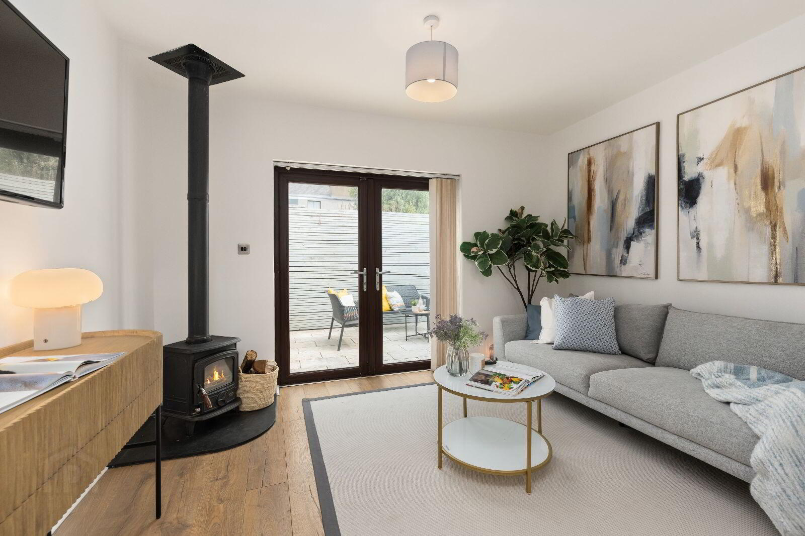 7 Spencer Street South 2 of 14