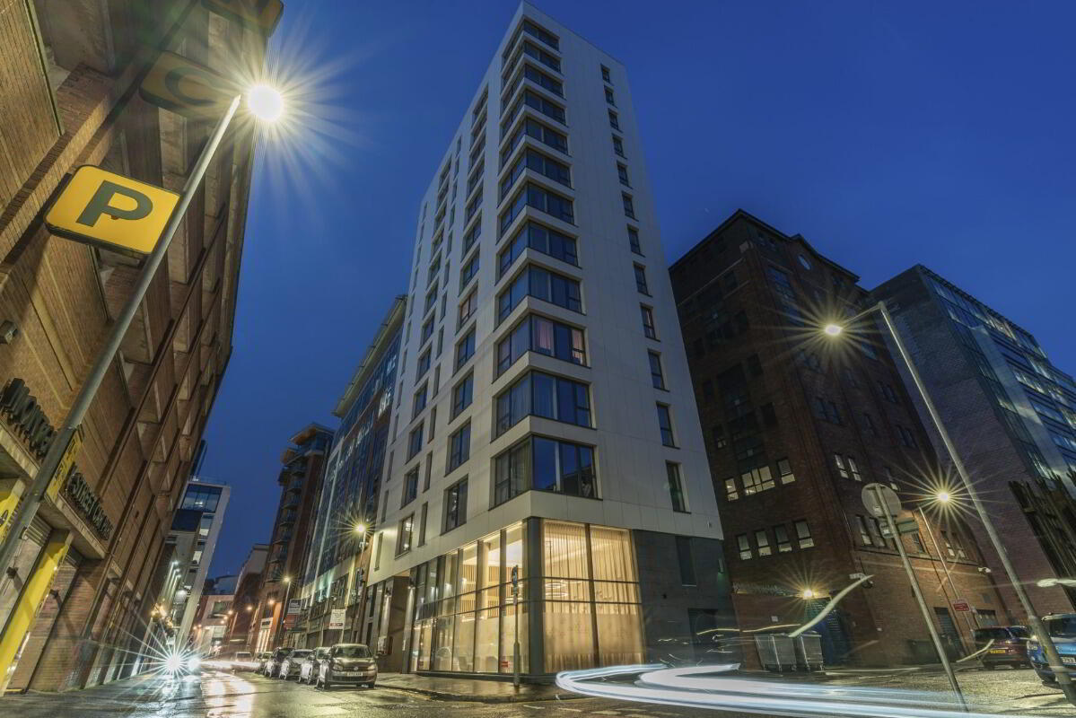 32 FX Building, 14-18 Montgomery Street 13 of 13