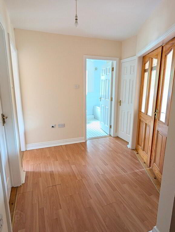 Apt. 1 Devenish, Russell Quay 3 of 24