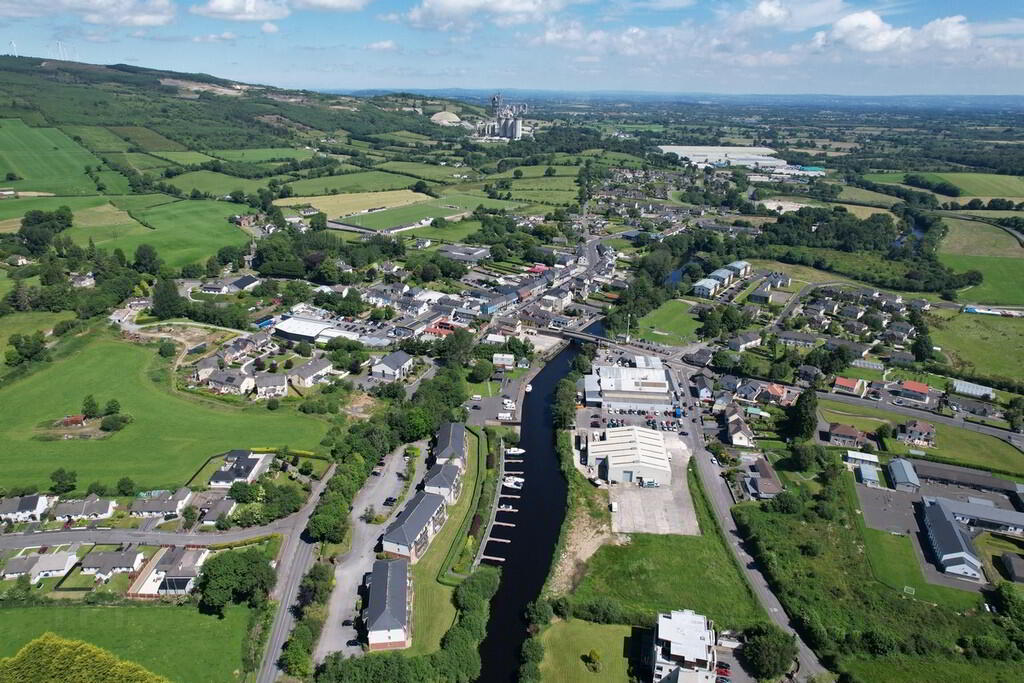Apt. 1 Devenish, Russell Quay 23 of 24