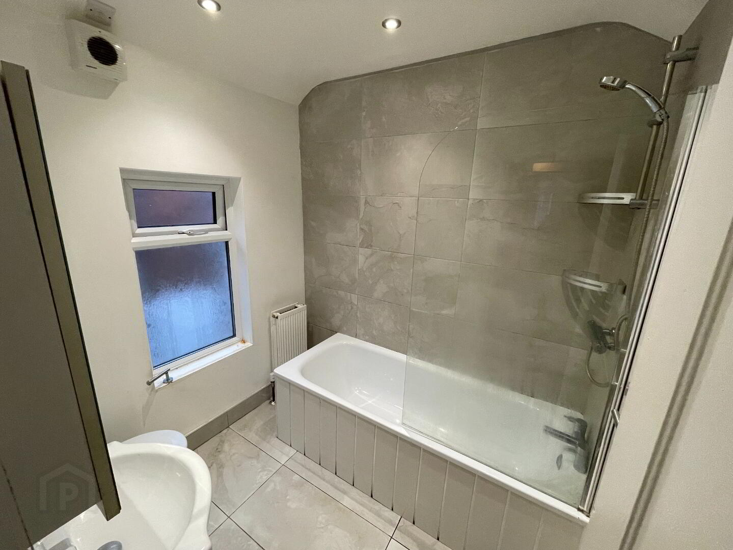 41 Edinburgh St 9 of 10