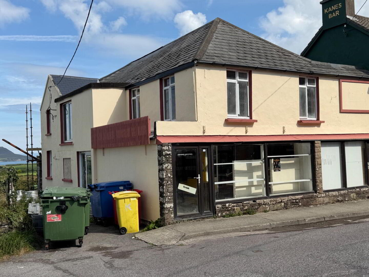 Ballyferriter Village 2 of 14