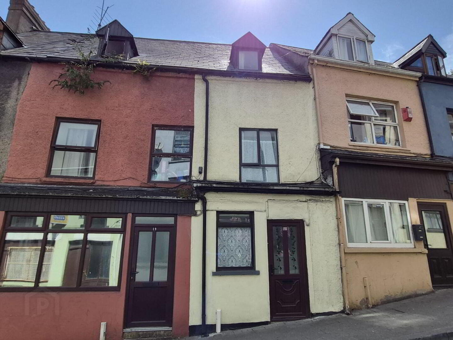 20 Barrack Street 1 of 2