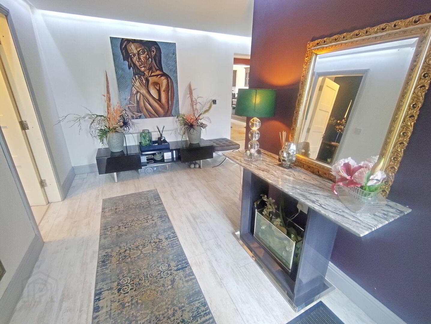 22 Woodfield Park 2 of 31
