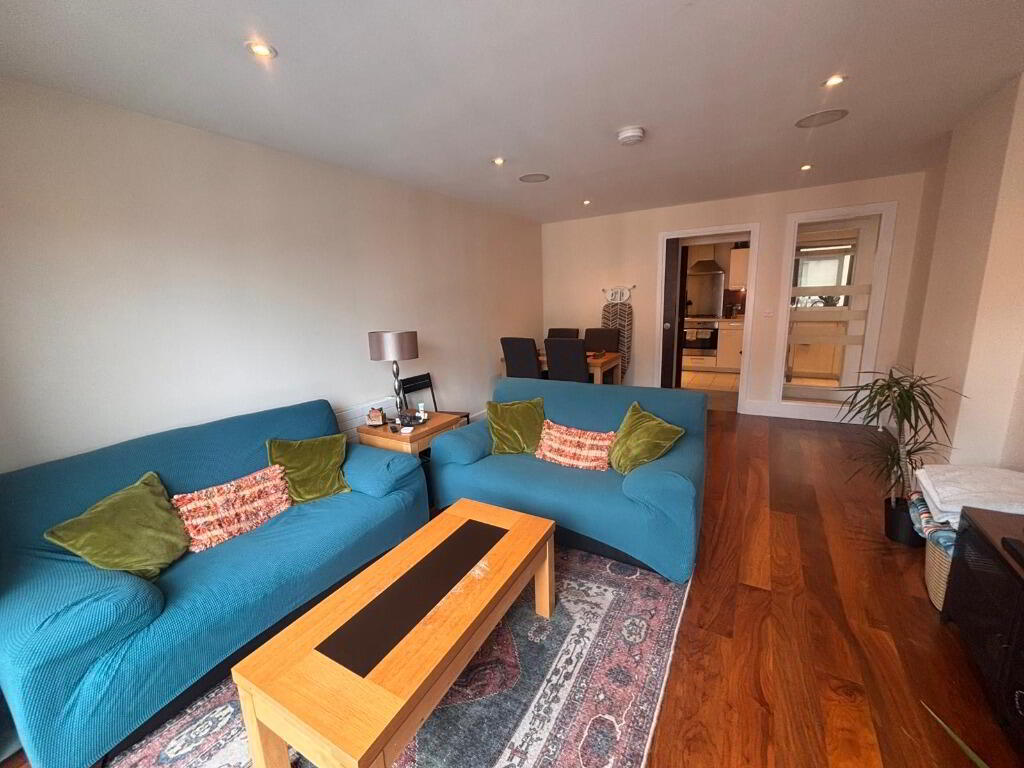 17 Custom House Square 2 of 8