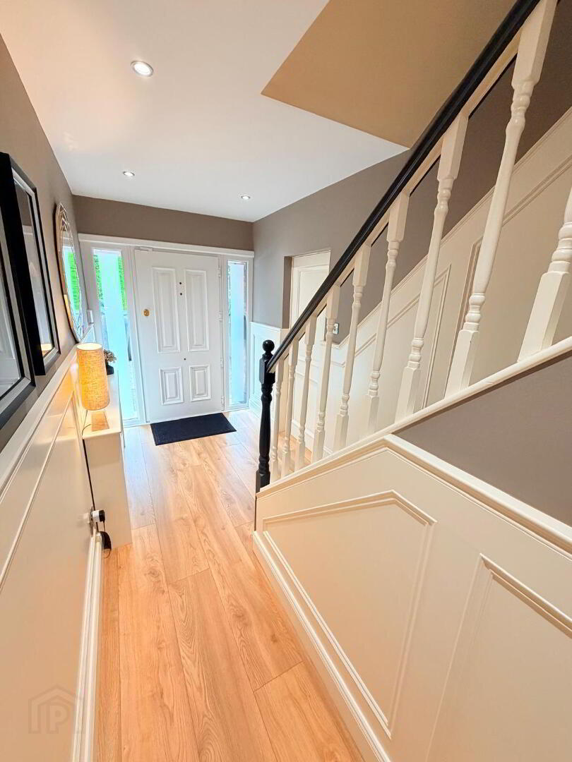 33 Newlyn Vale 3 of 28