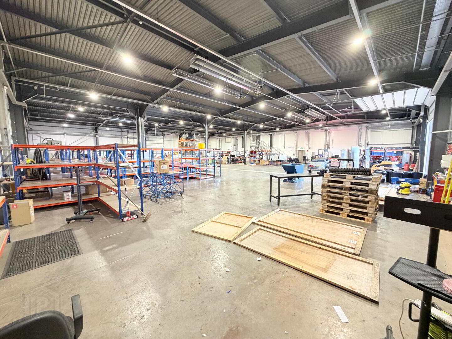 Unit 28, Galgorm Industrial Estate 3 of 9