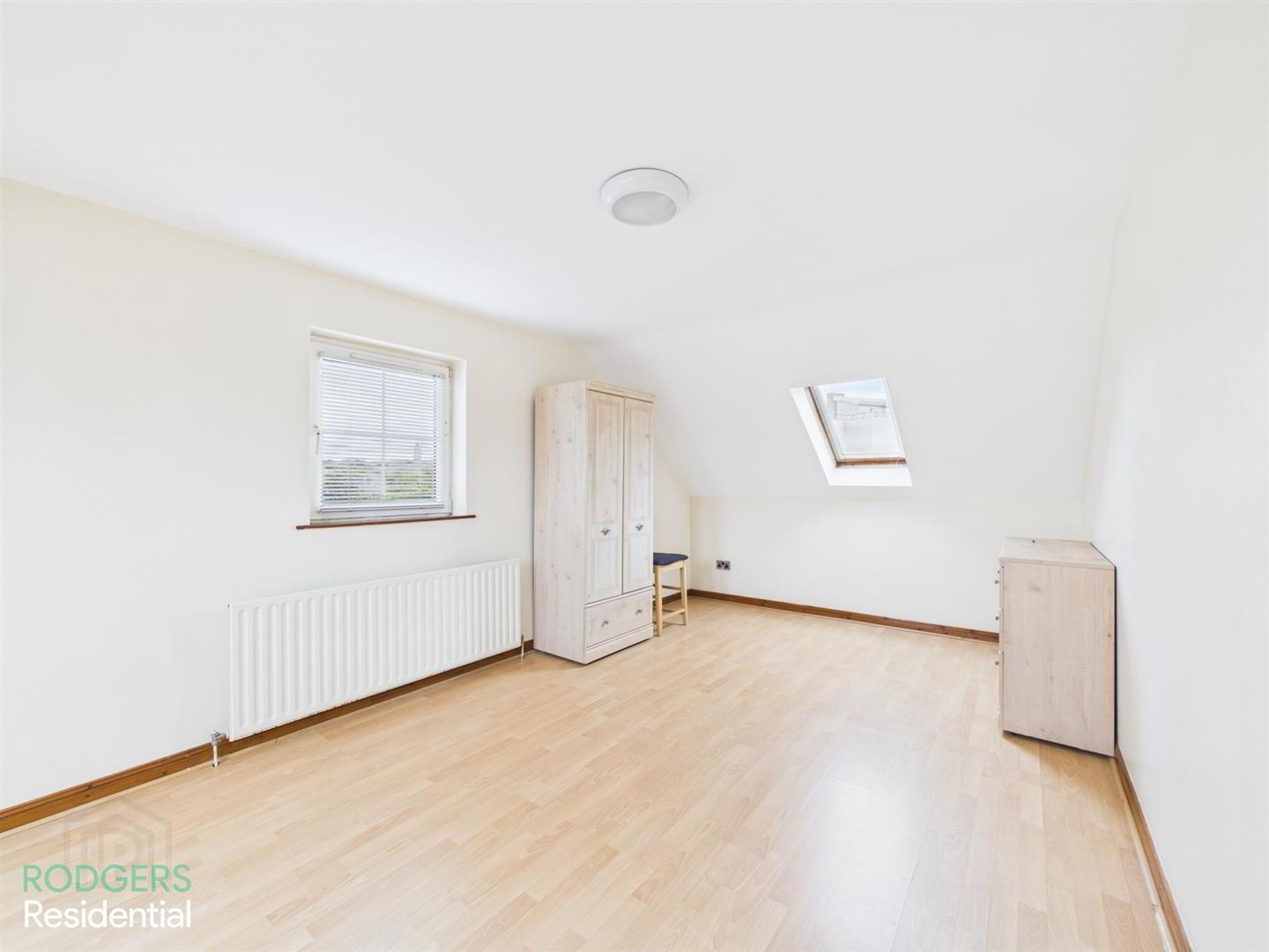 6 Victoria Place, 9 Connsbrook Avenue 14 of 15