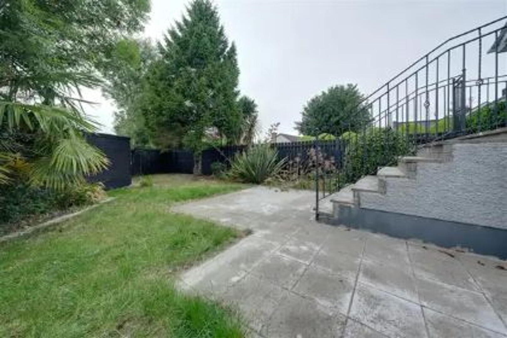 18 Northland Road 22 of 22