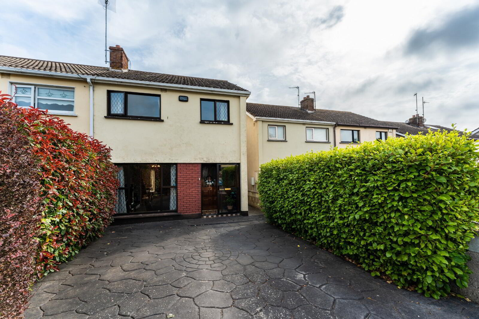 97 Tara Court 1 of 23