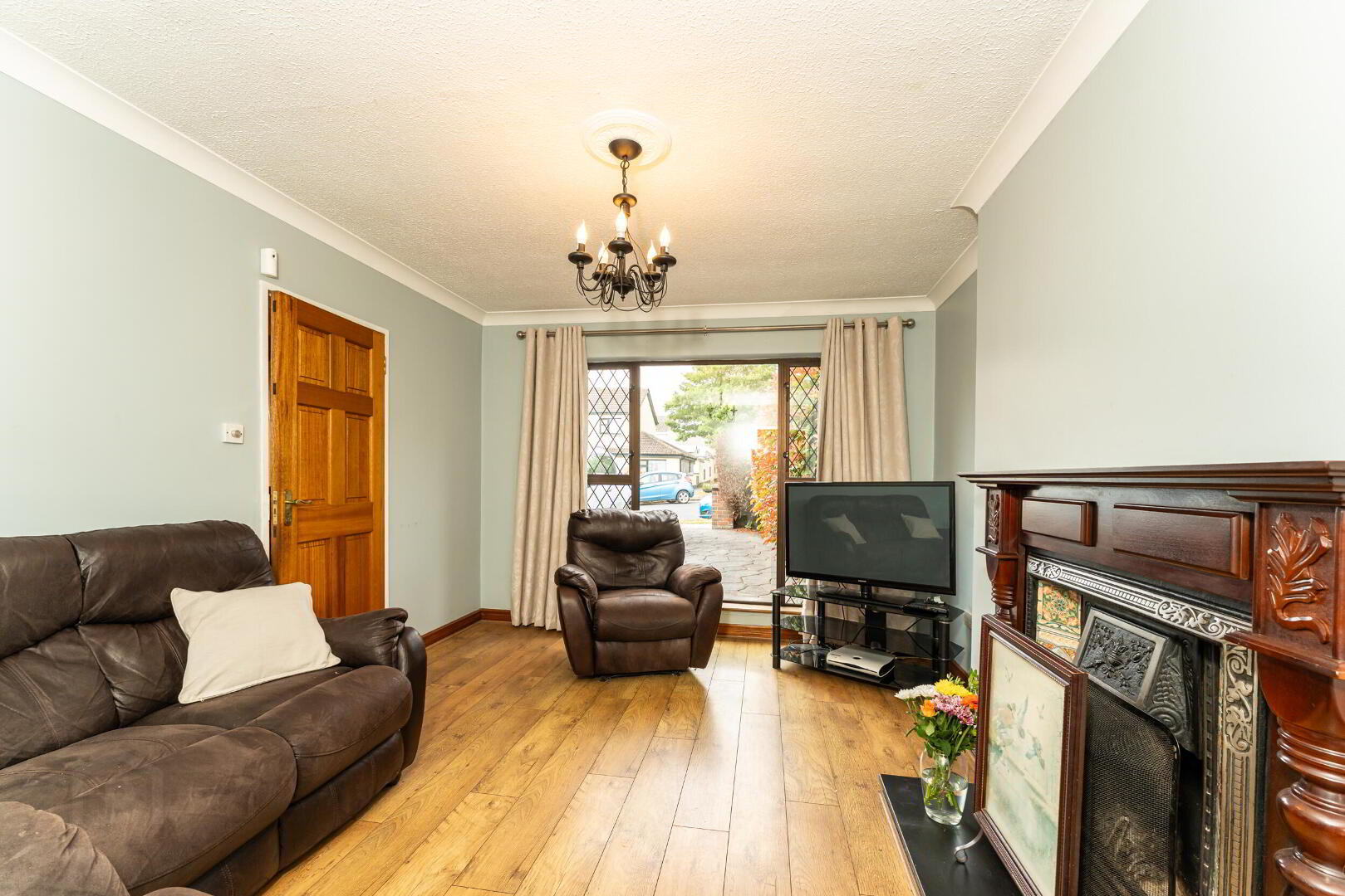 97 Tara Court 3 of 23