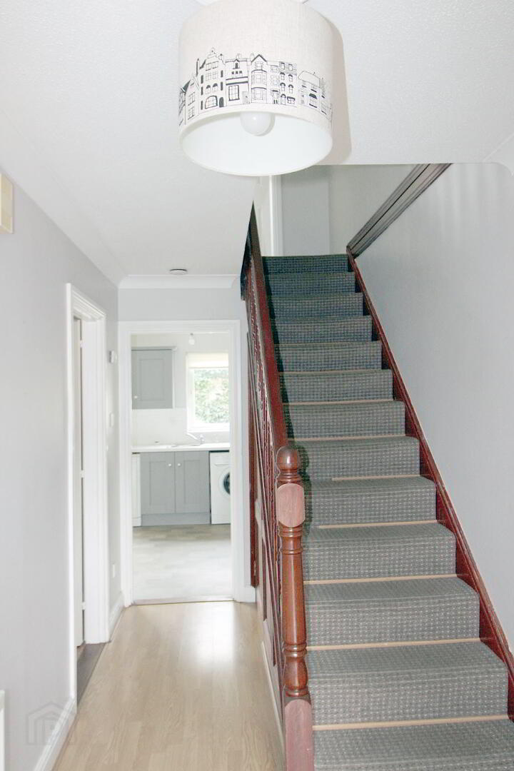 19 Marys Court 2 of 12