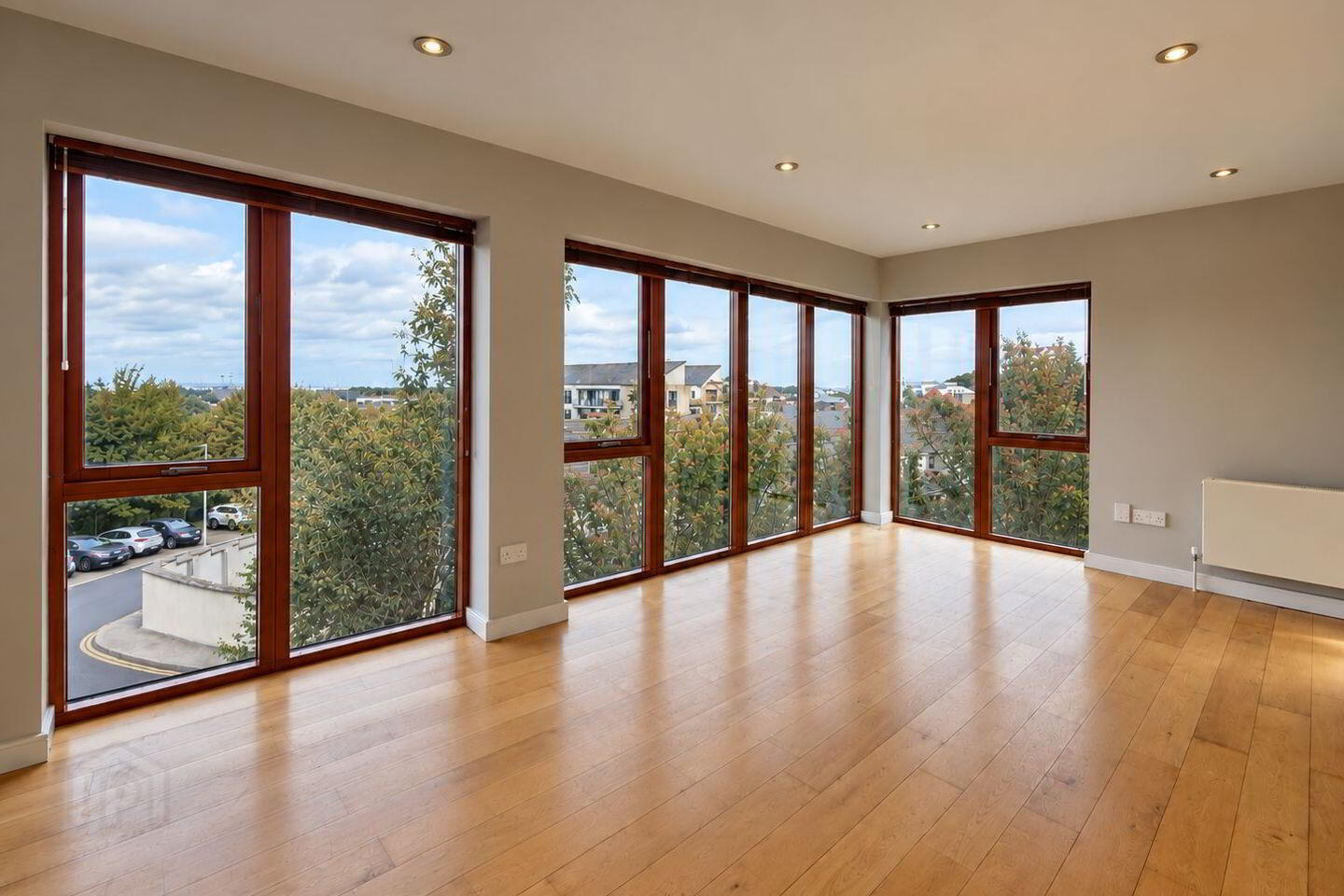 Apartment 8 Oldfield Hall 2 of 20