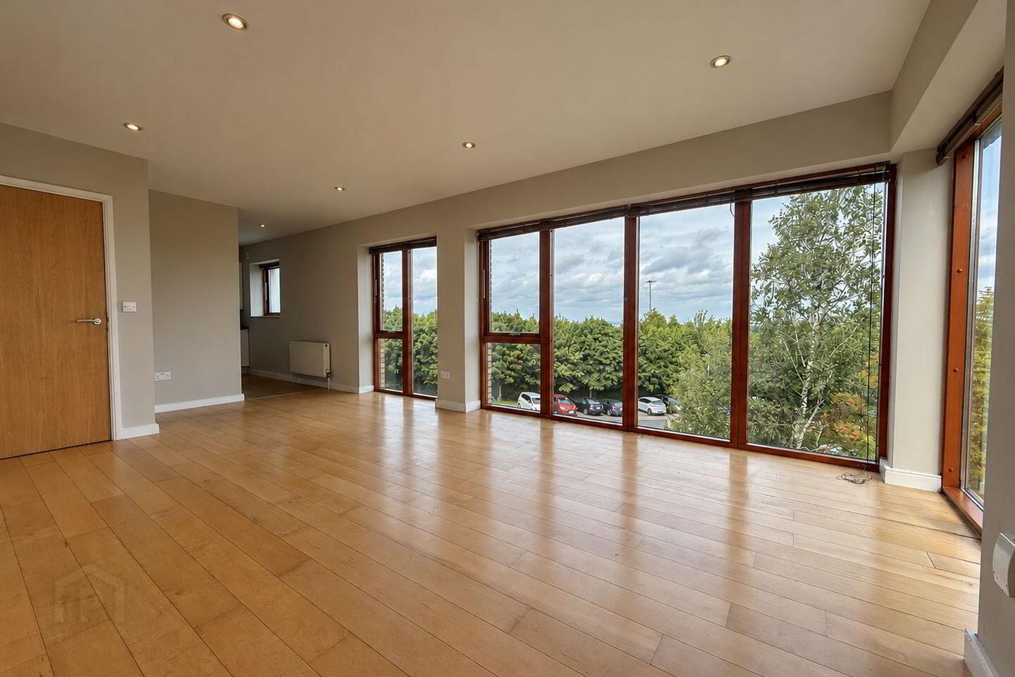 Apartment 8 Oldfield Hall 3 of 20