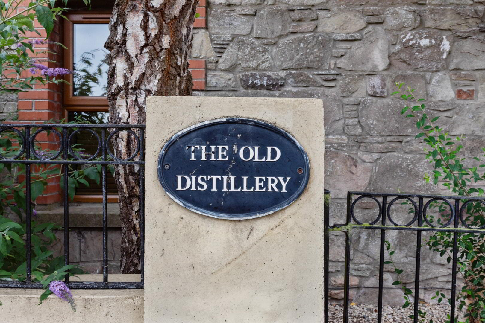 37 The Old Distillery 2 of 18