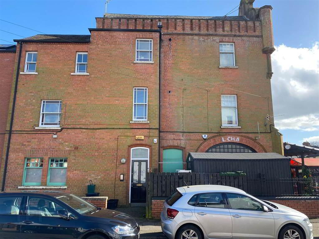 6, 1a Sandhurst Drive 2 of 6