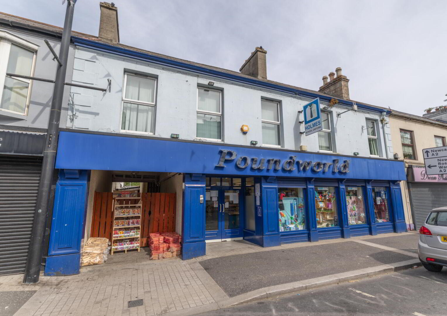 Holmes Retail Group, 18 Greencastle Street 1 of 13