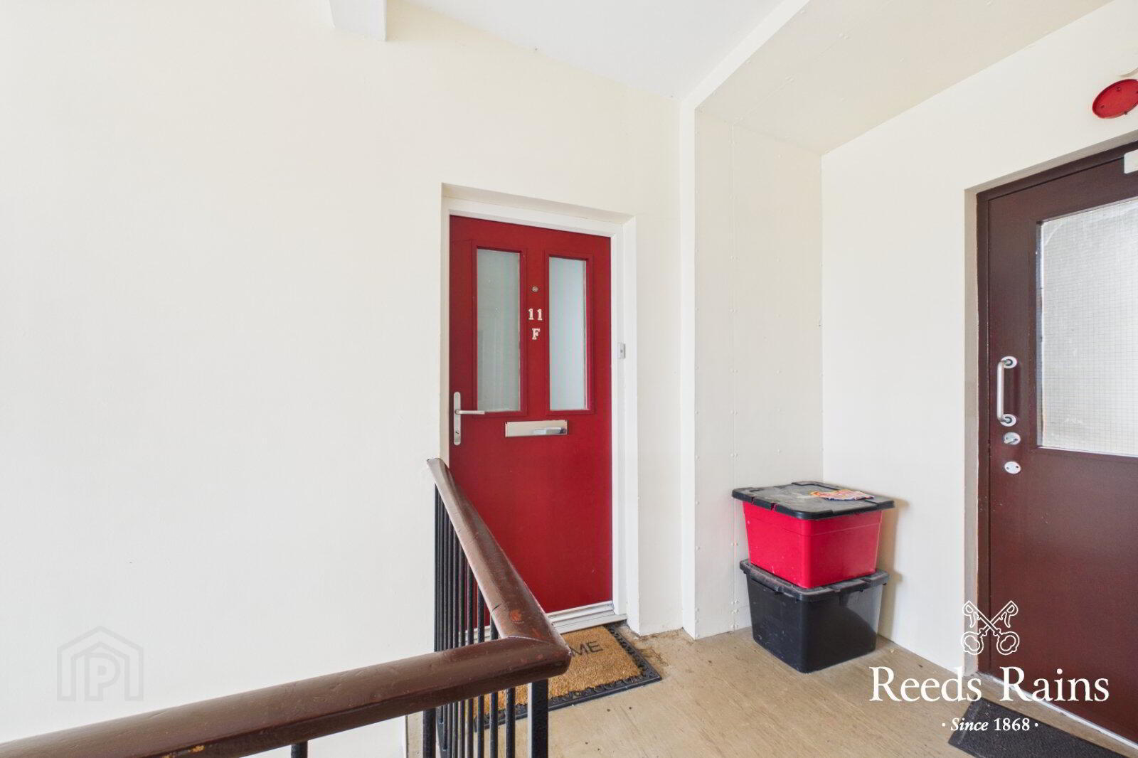 11F Glassillan Grove 2 of 8