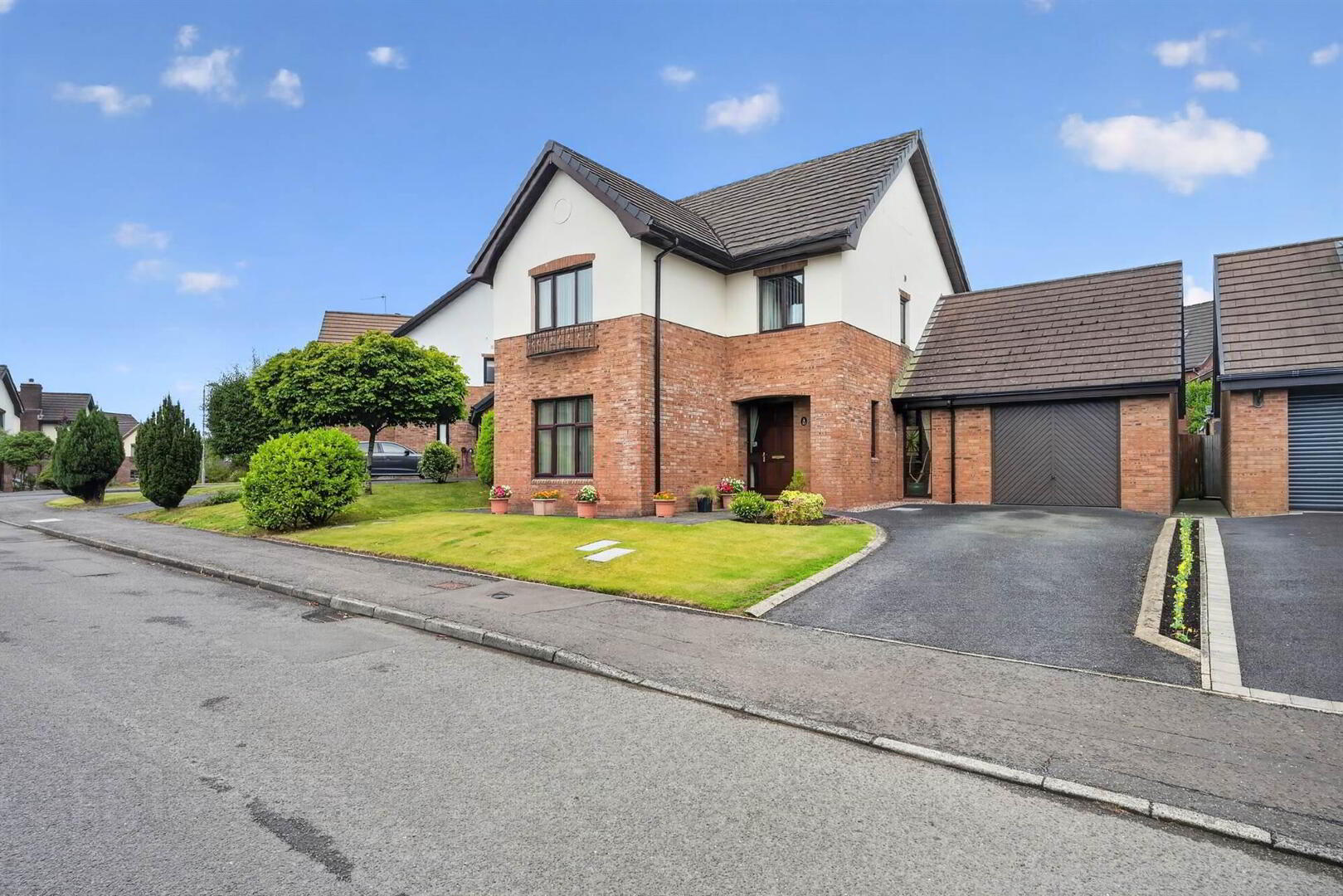 53 Knockbracken Manor 1 of 27