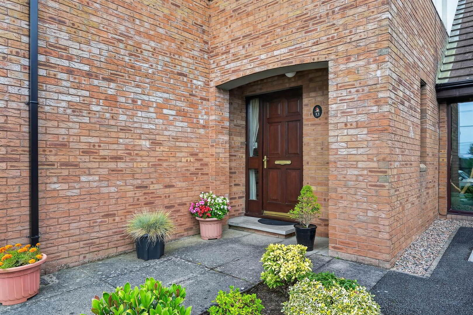 53 Knockbracken Manor 3 of 27
