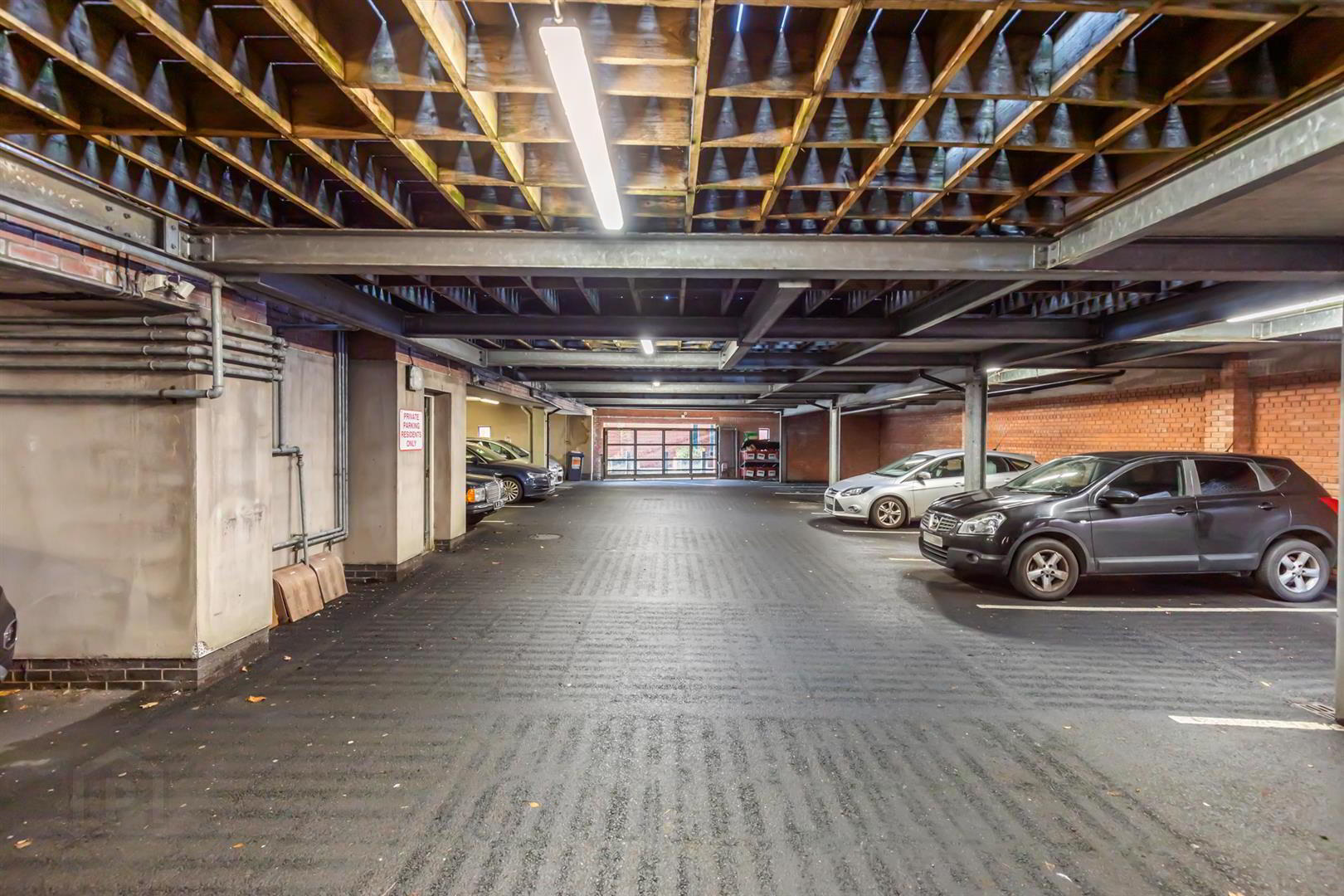 Apt 17, 112 Templemore Avenue 13 of 14
