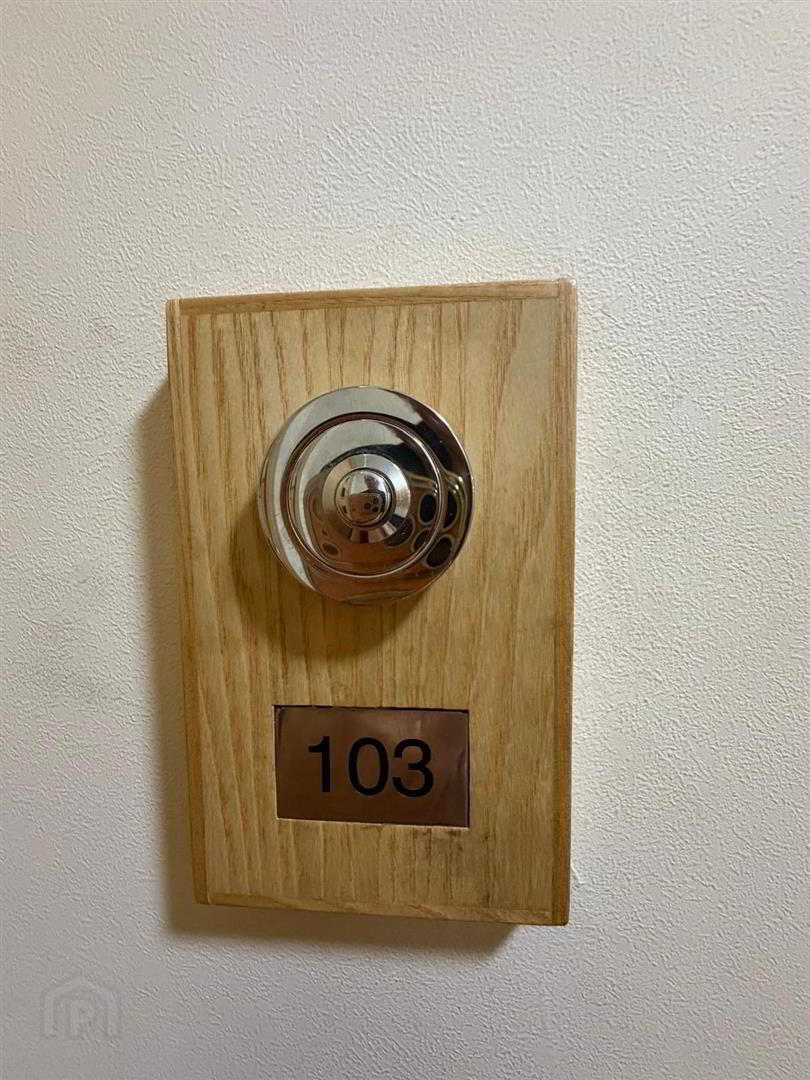 103 Clipper Quay 2 of 16