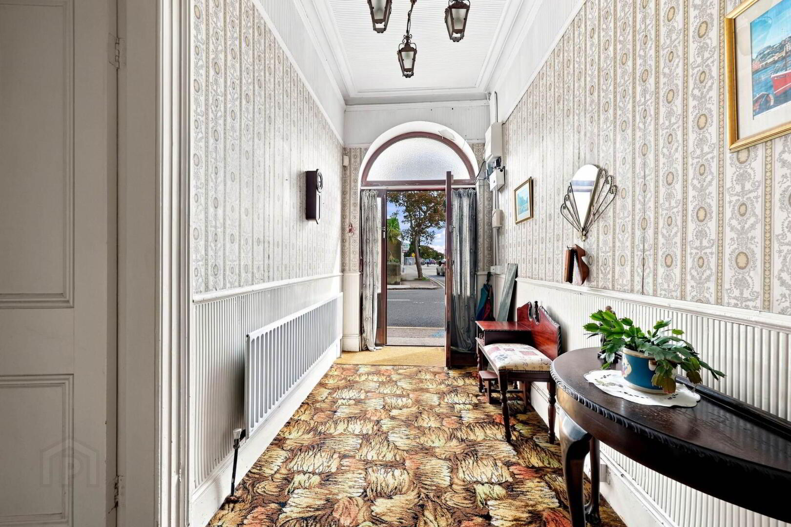 Carriglea, 2 Harbour Road 3 of 36