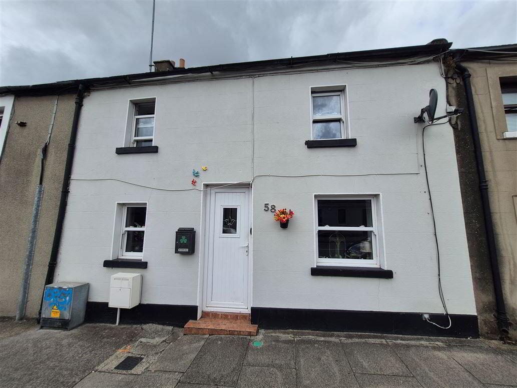 58 Trinity Street 1 of 25