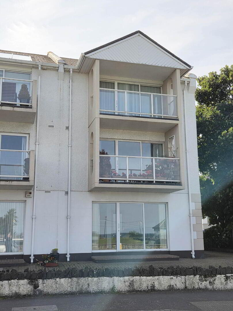 1 Strand Apartments 2 of 36
