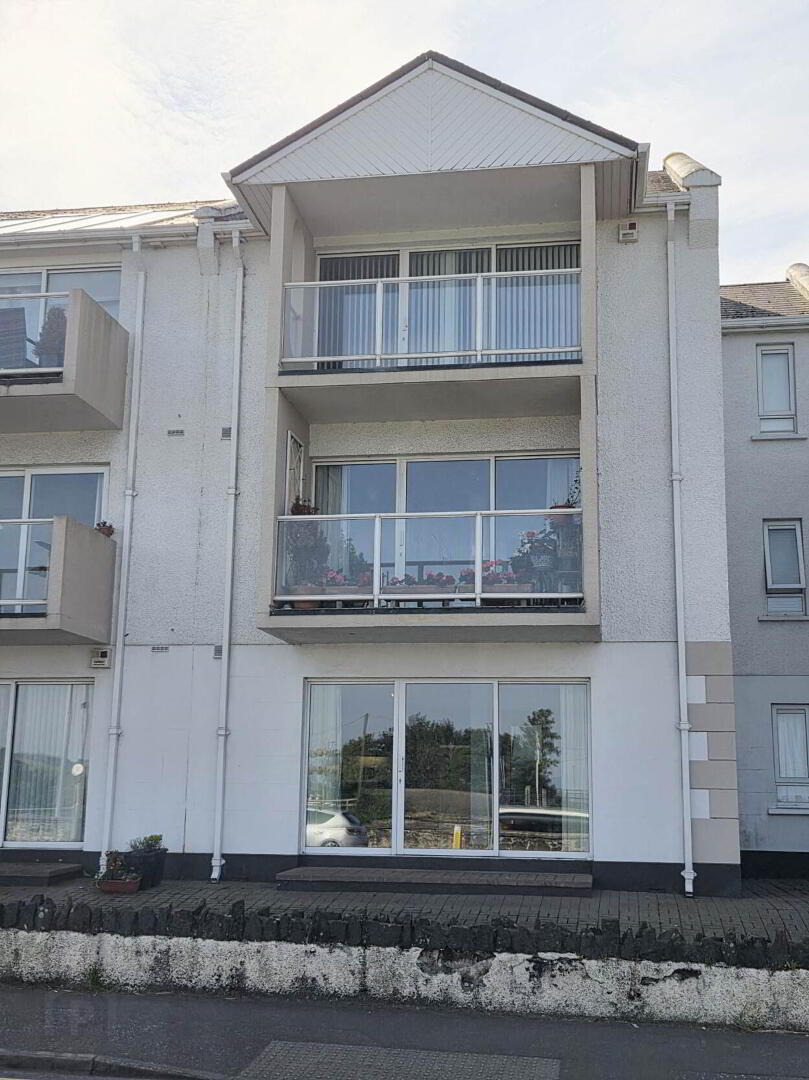 1 Strand Apartments 1 of 36