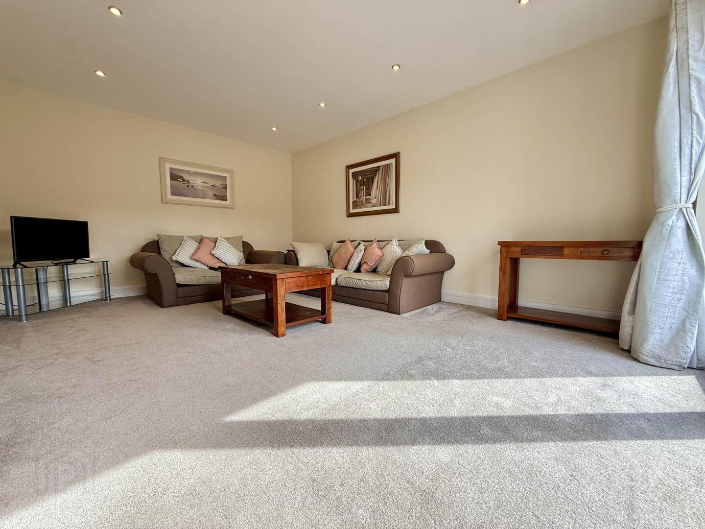 Apartment 4 Shrone Darragh 3 of 16