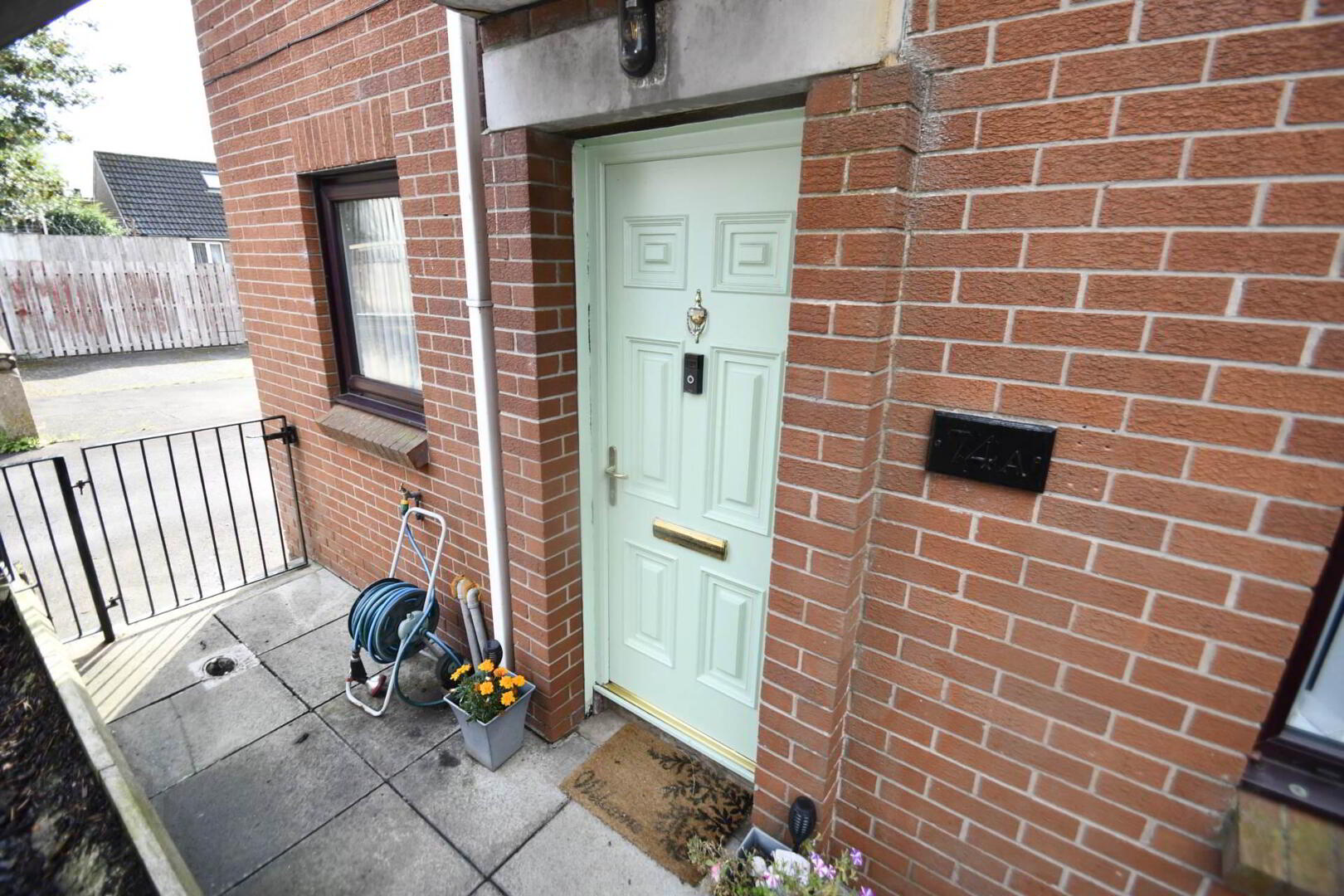 74a Glen Road 3 of 20