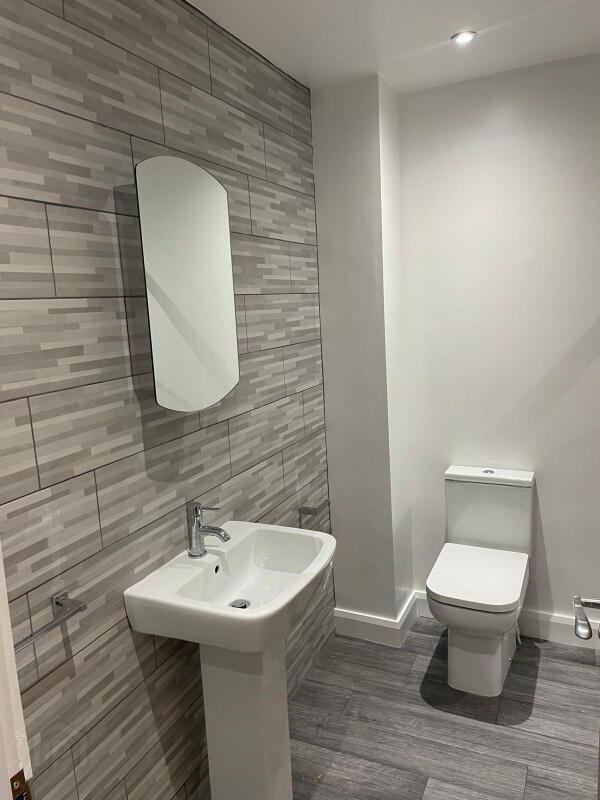 Flat 1, 9 Malone Road 6 of 7