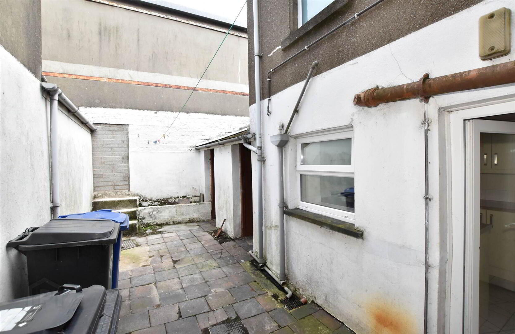 82 Frances Street 16 of 17
