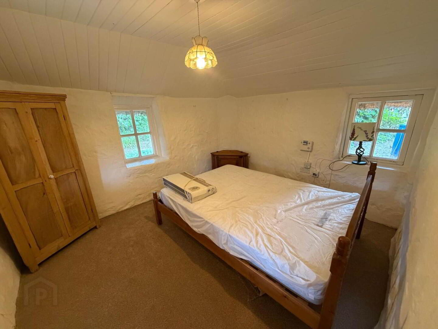 Ummeras Cottage On 0.37 Acres 1 of 14