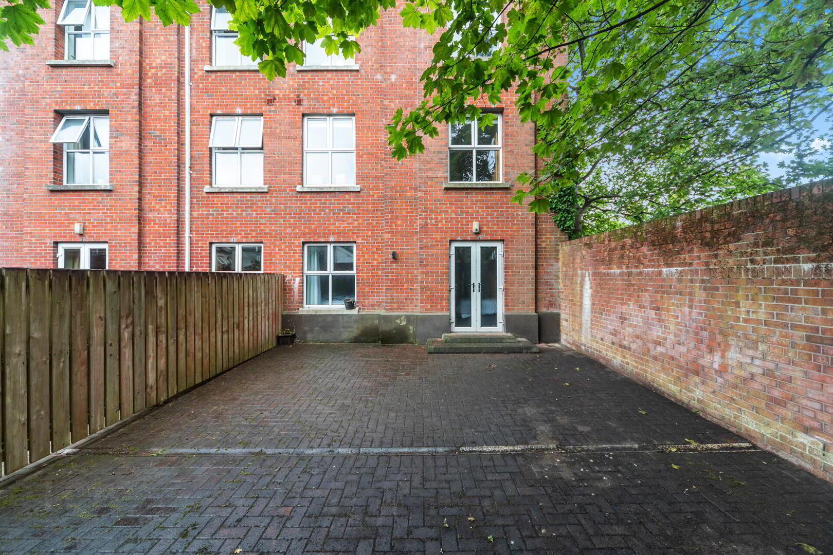 Apt 1 Coach House, 85 Lower Windsor Avenue 21 of 22