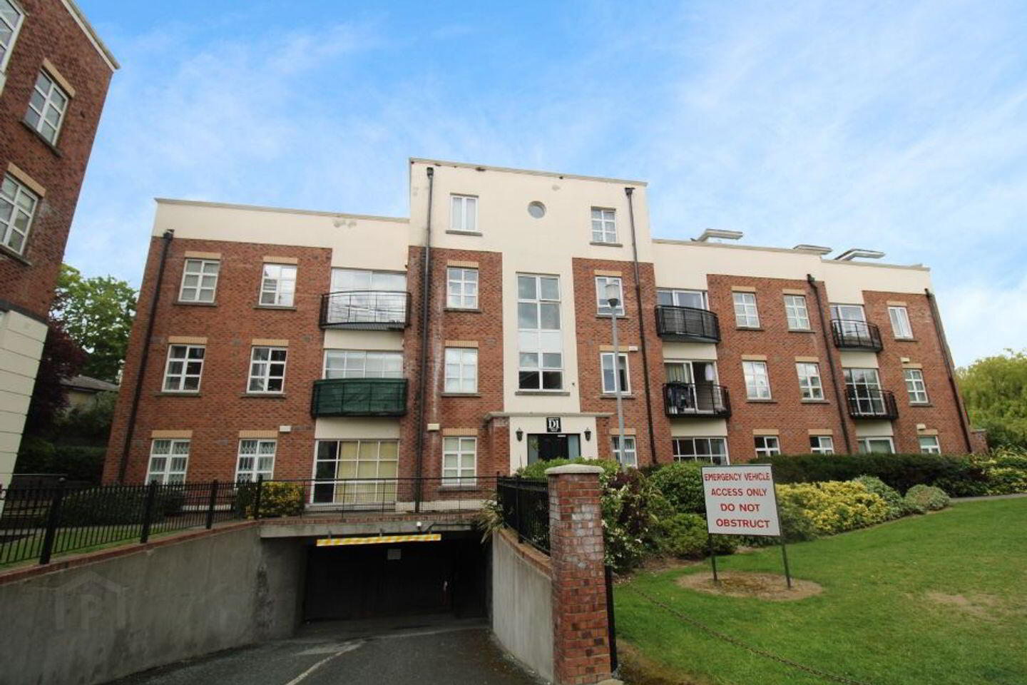 70 Bow Bridge Place, Block, D1 Irwan Street 14 of 15