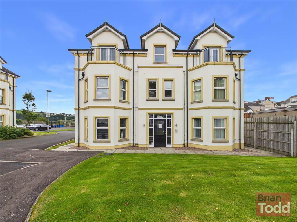 Corran Mews 1 of 9