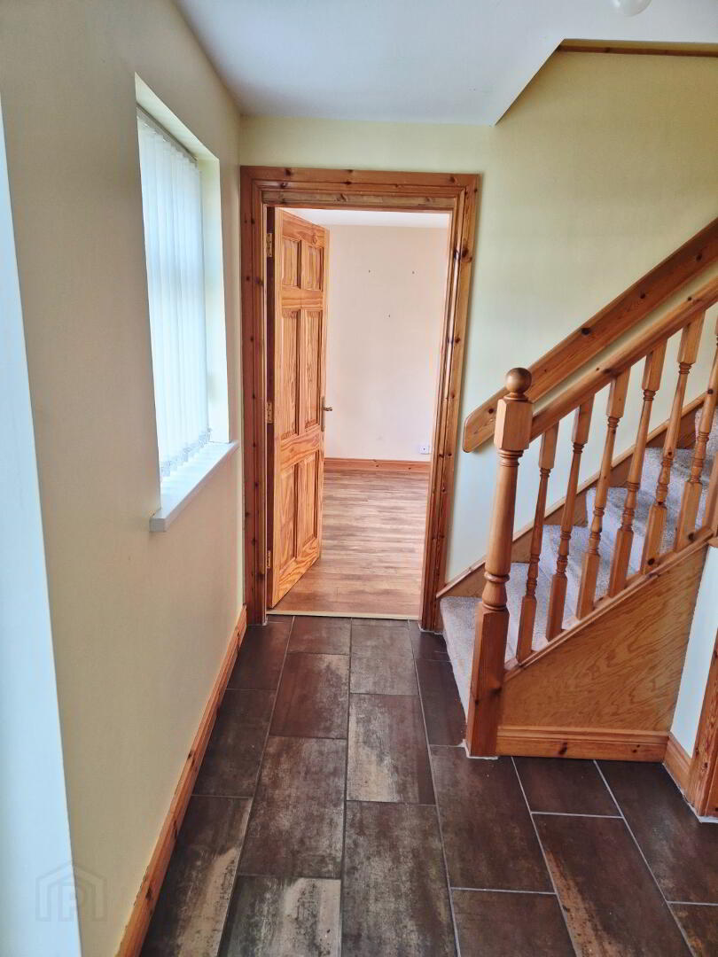 17 Quickthorn Place 3 of 16
