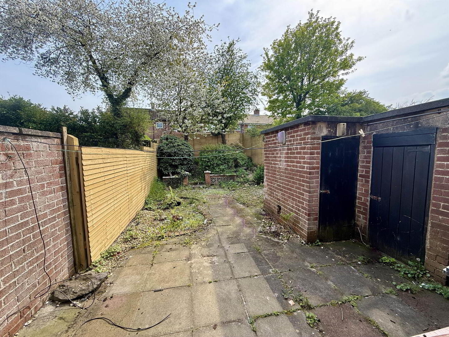 10 Minnowburn Drive 12 of 12