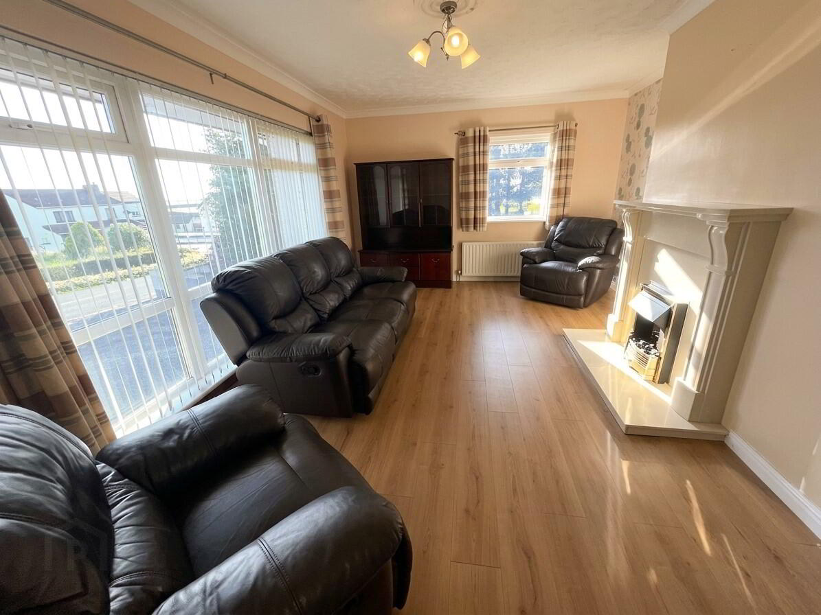 32 Ballyconnelly Road 3 of 13
