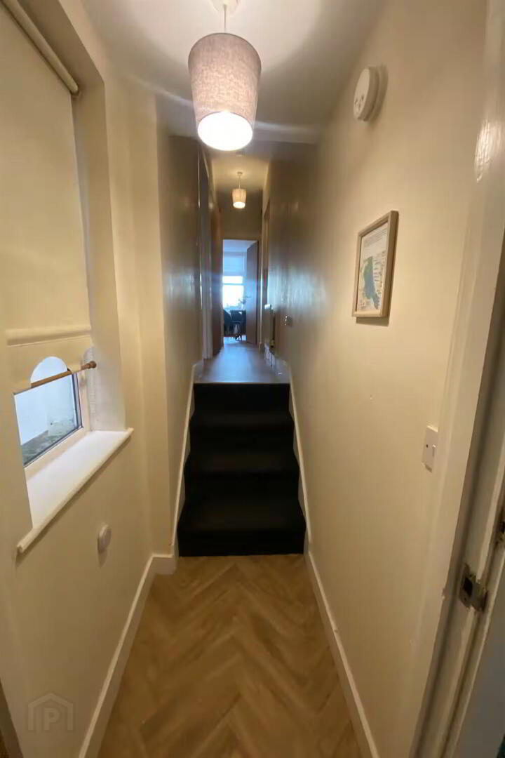 Apartment 4 111 Cliftonville Road 8 of 9