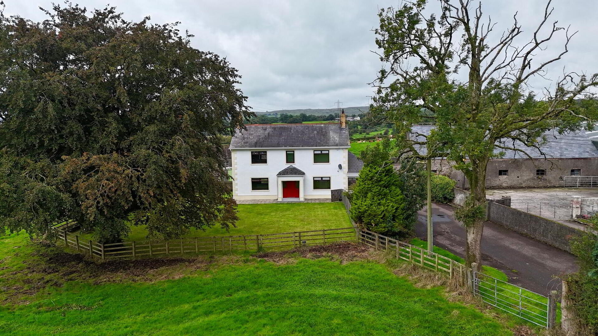 Ballynashee House, 44 Ballynashee Road 2 of 18