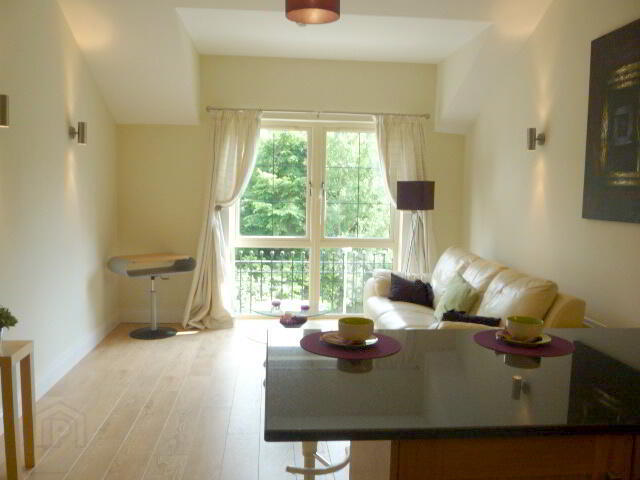 Apartment 7 16 Burghley Mews 3 of 7