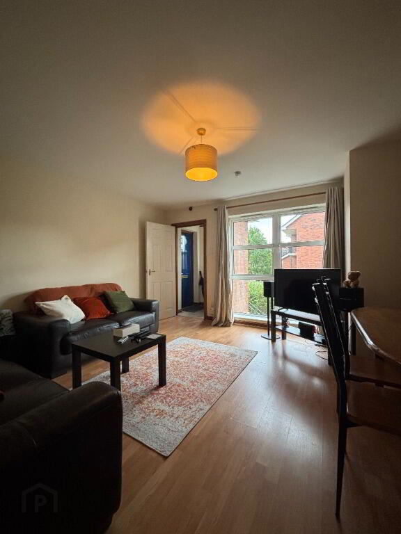 18 Ardenlee Crescent 2 of 9