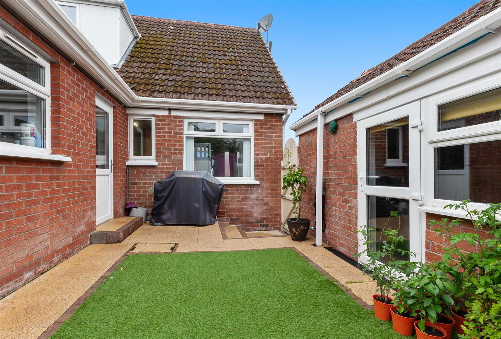 3 Ravelston Drive 23 of 23