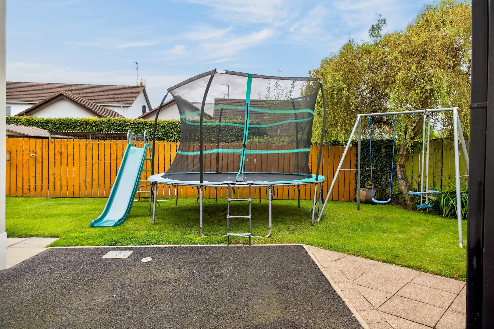 10 Castle Crescent 37 of 38