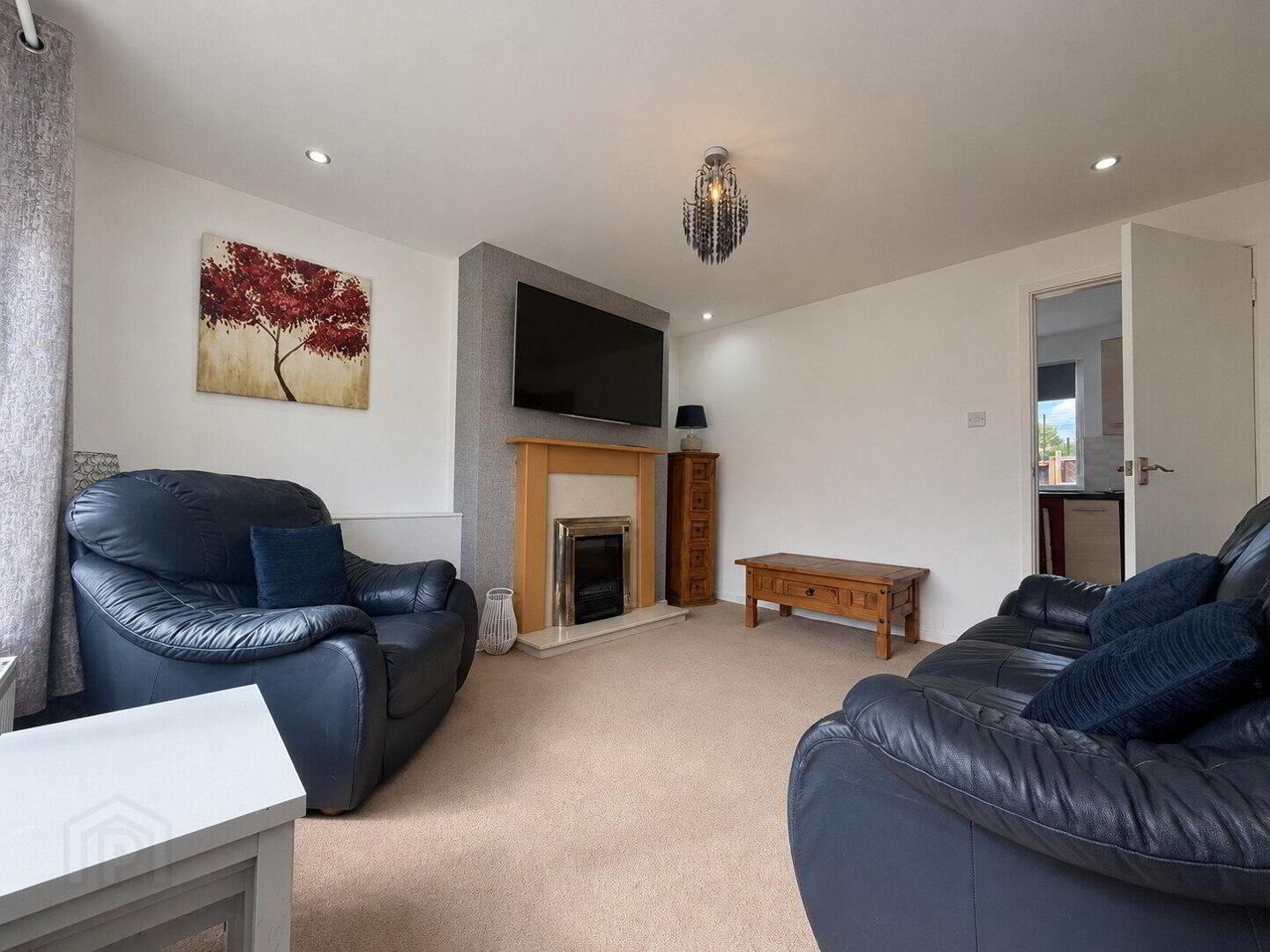 24 Limetree Close 3 of 11